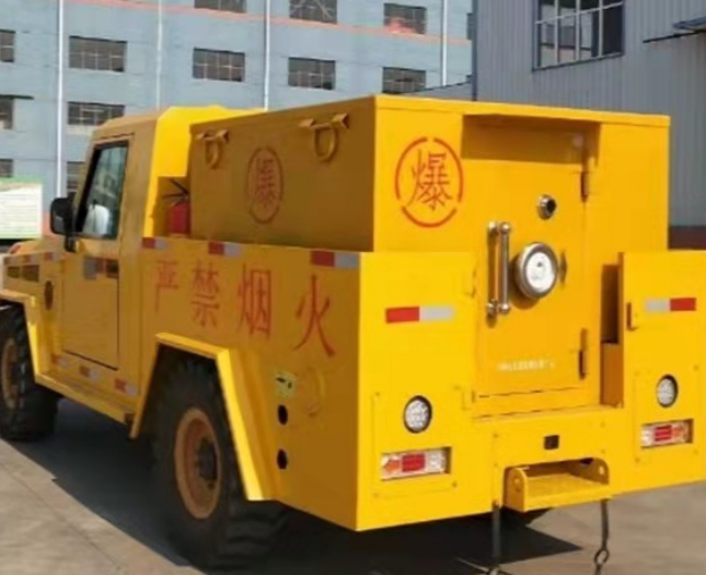 万荣爆破器材运输车专用功能